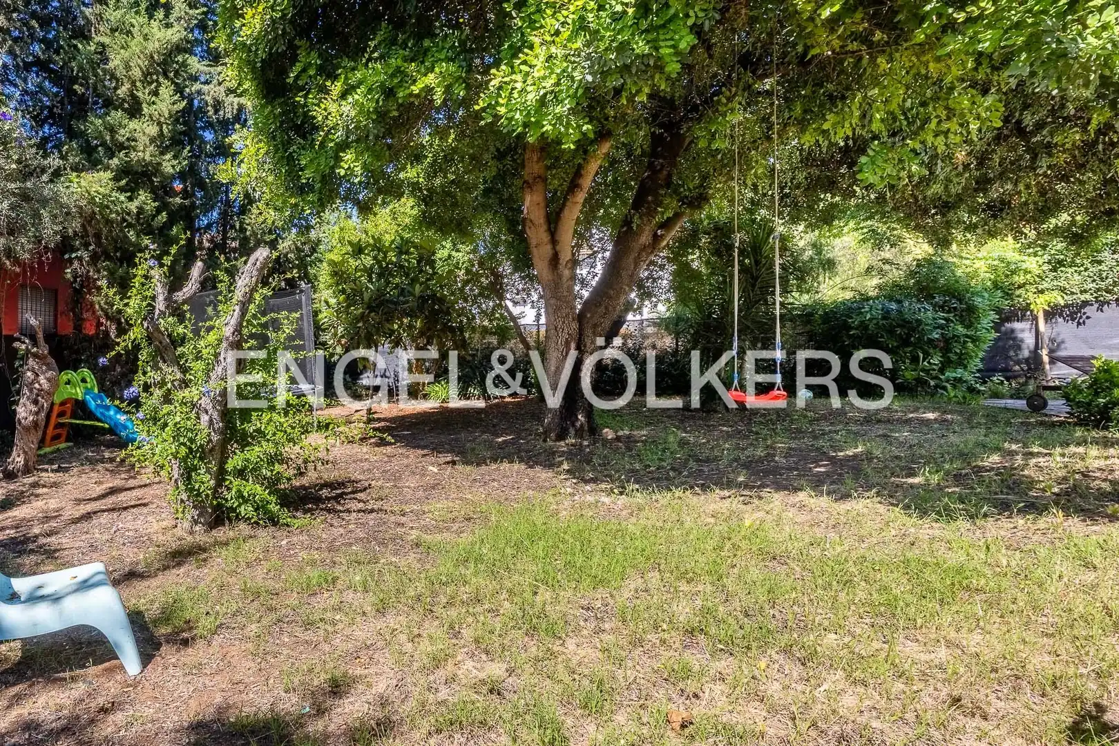 Casa o xalet en venda en Tomares amb Aire condicionat, Calefacció i Jardí privat