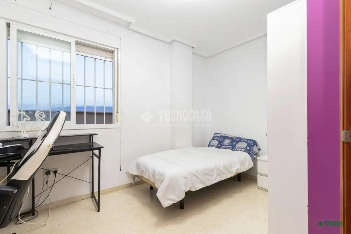 Habitación de Piso en venta en Almería con Aire acondicionado