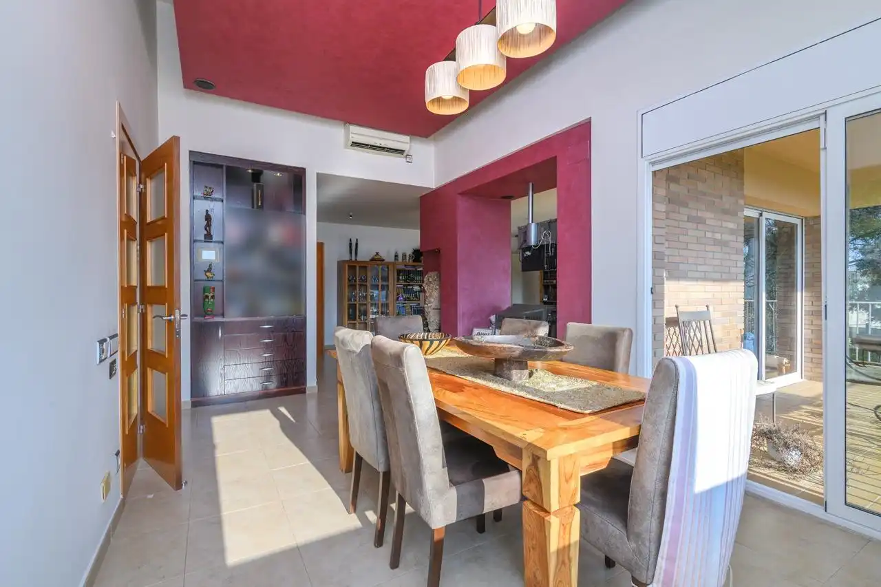 Dining room of Houses for sale in Sabadell  with Air Conditioner, Heating and Terrace