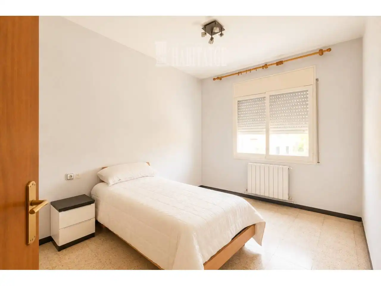 Habitación de Casa o chalet en venta en Vic con Calefacción y Jardín privado