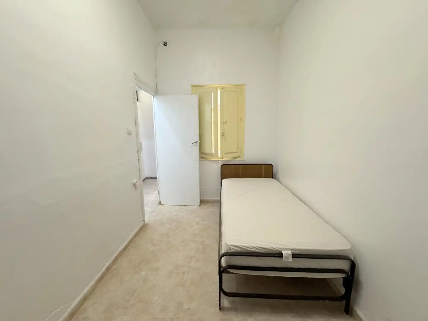 Bedroom of Country homes for sale in Poyales del Hoyo  with Air Conditioner, Terrace and Storage room
