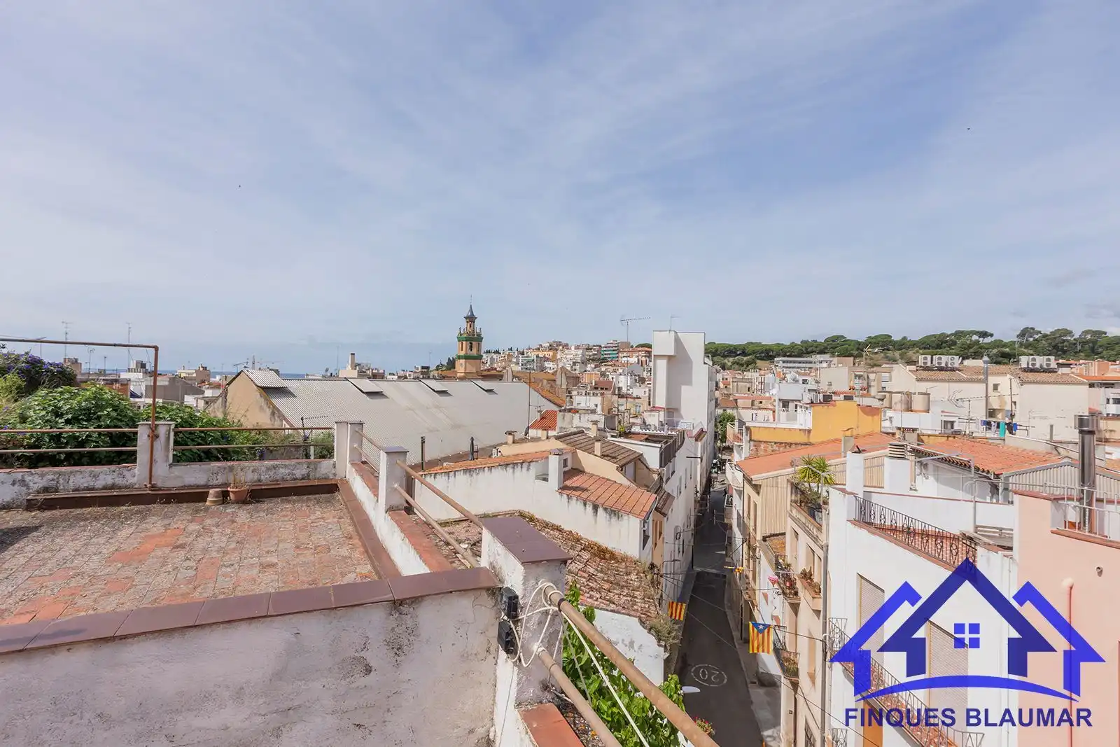 Vista exterior de Finca rústica en venda en Arenys de Mar amb Calefacció, Jardí privat i Terrassa