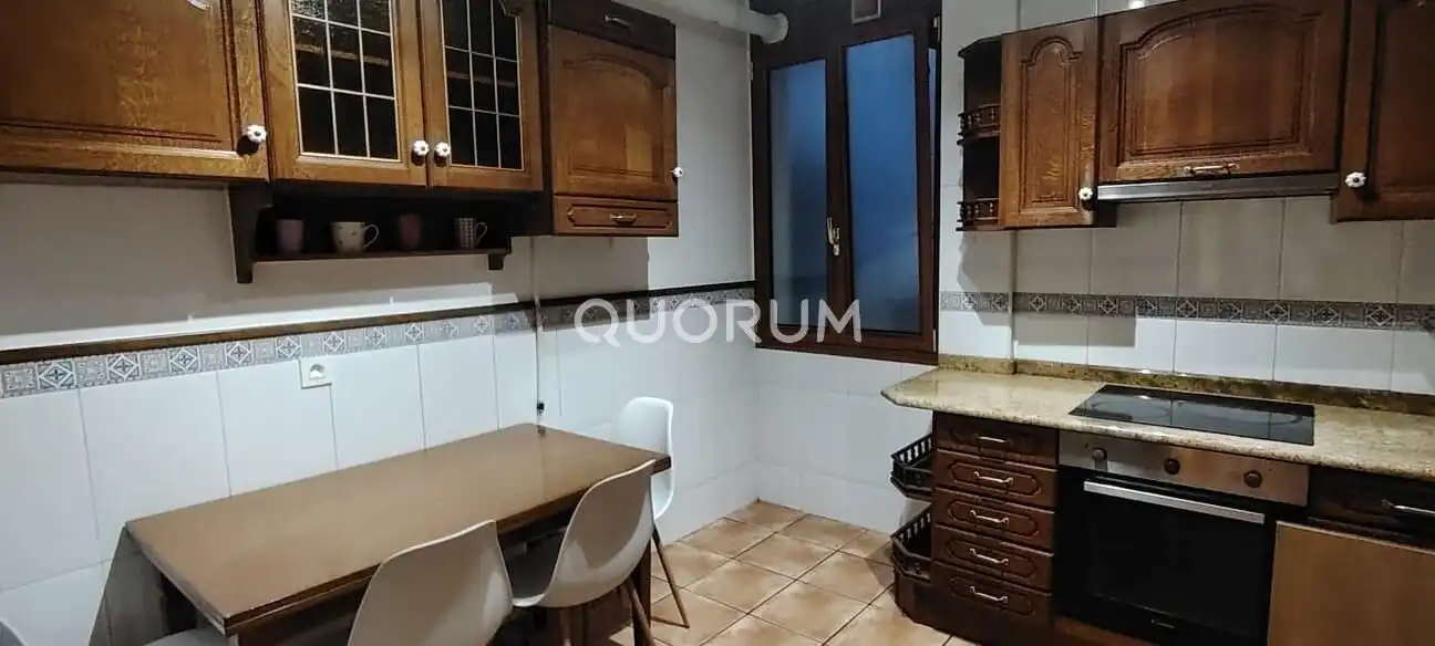 Cocina de Piso de alquiler en Bilbao  con Calefacción y Amueblado