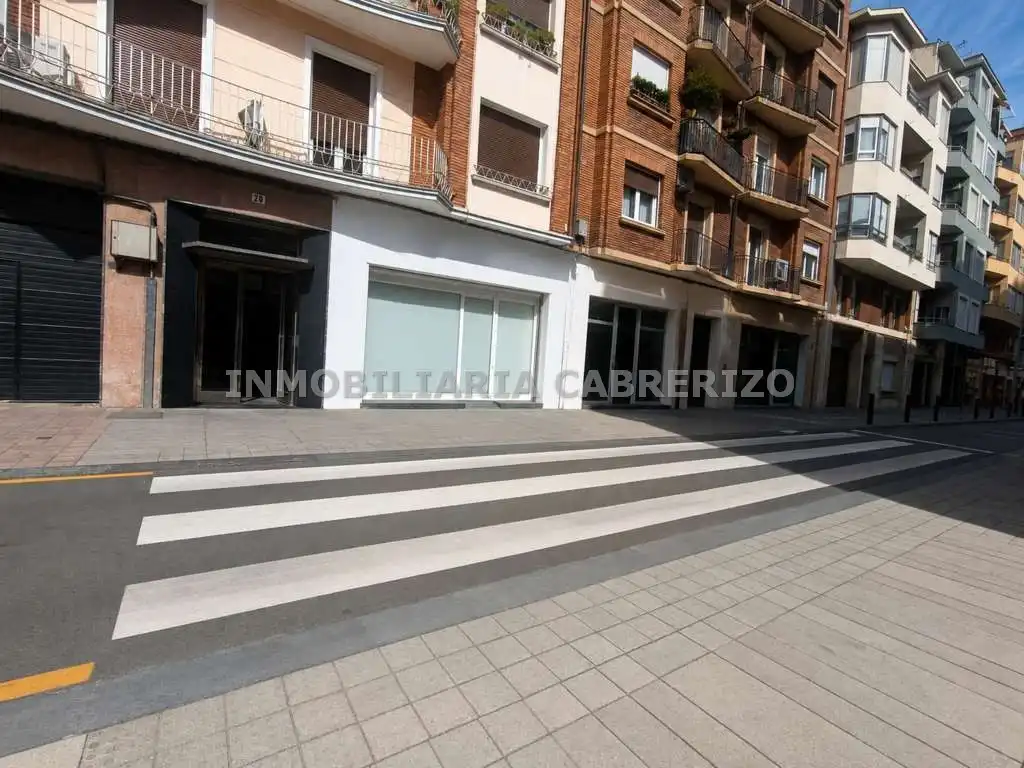 Exterior view of Commercial properties for rent in  Logroño  with Heating and Internet