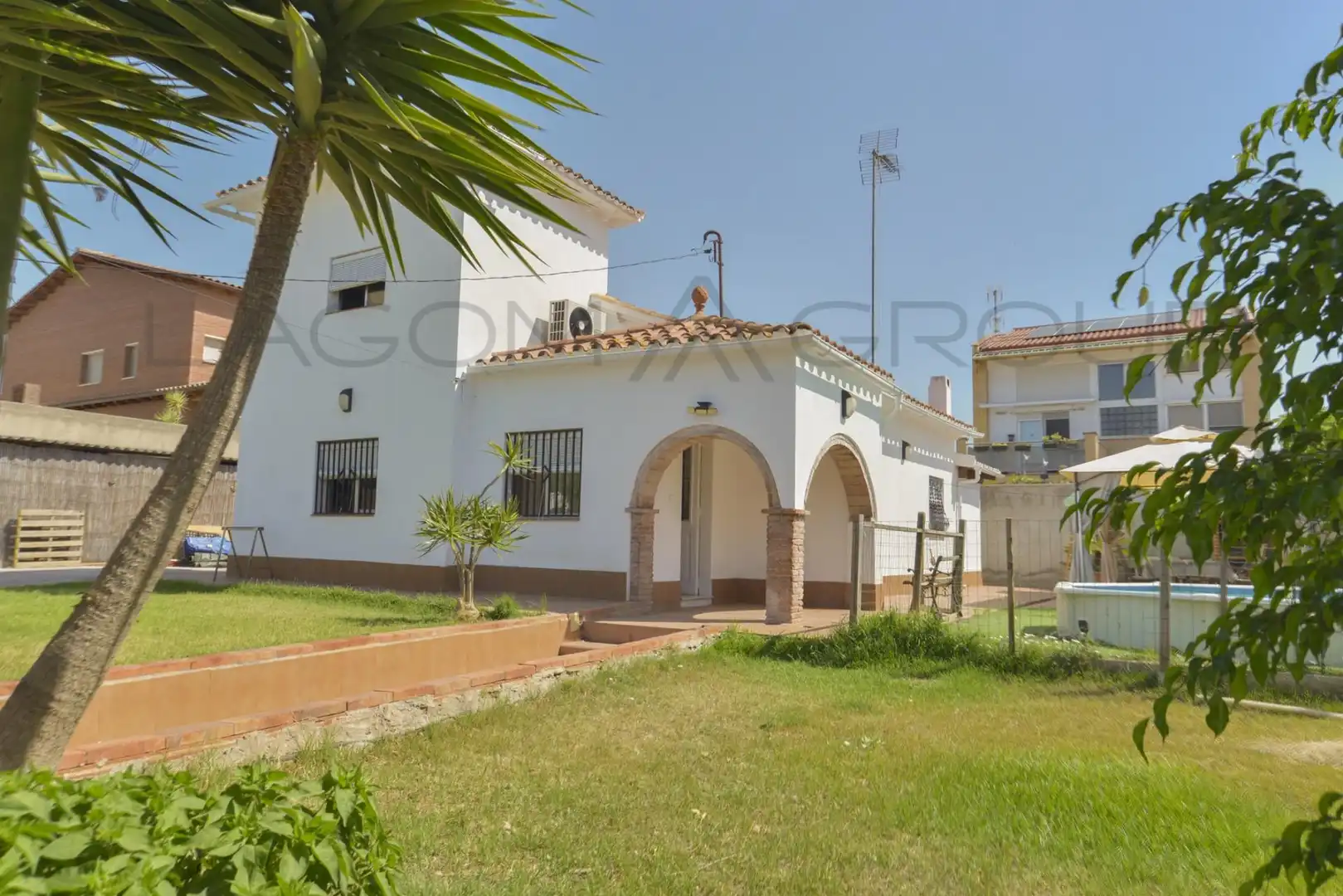 Vista exterior de Finca rústica en venda en Viladecans