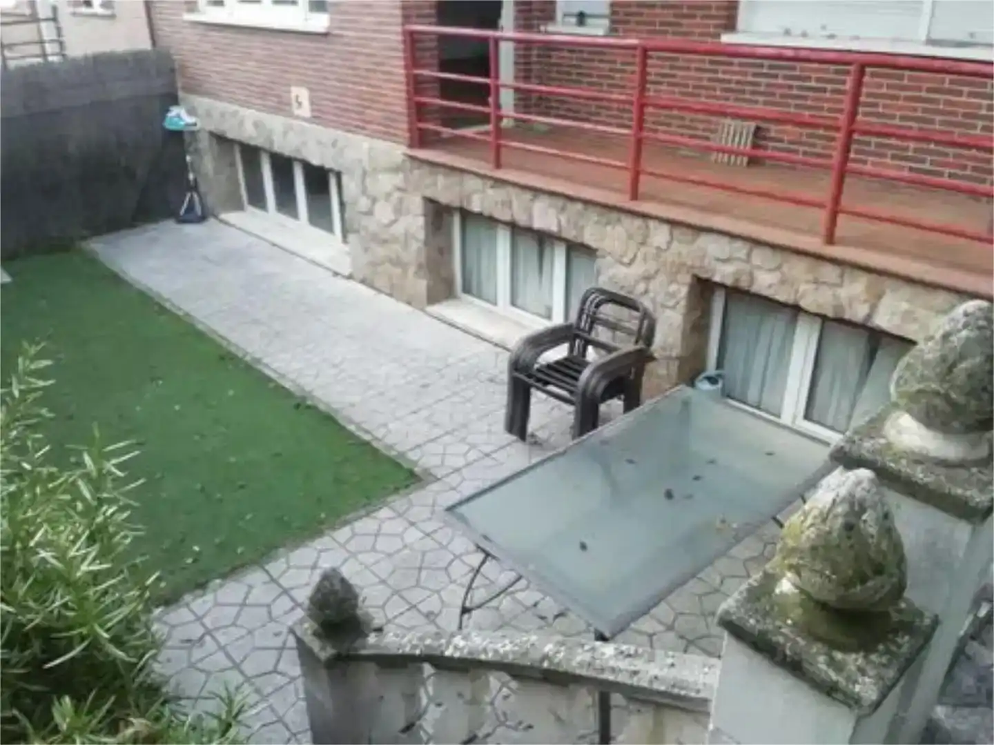 Terraza de Piso en venta en Torrelodones con Piscina y Balcón
