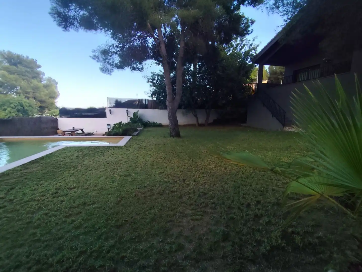 Jardí de Casa o xalet en venda en Cunit amb Aire condicionat, Terrassa i Piscina