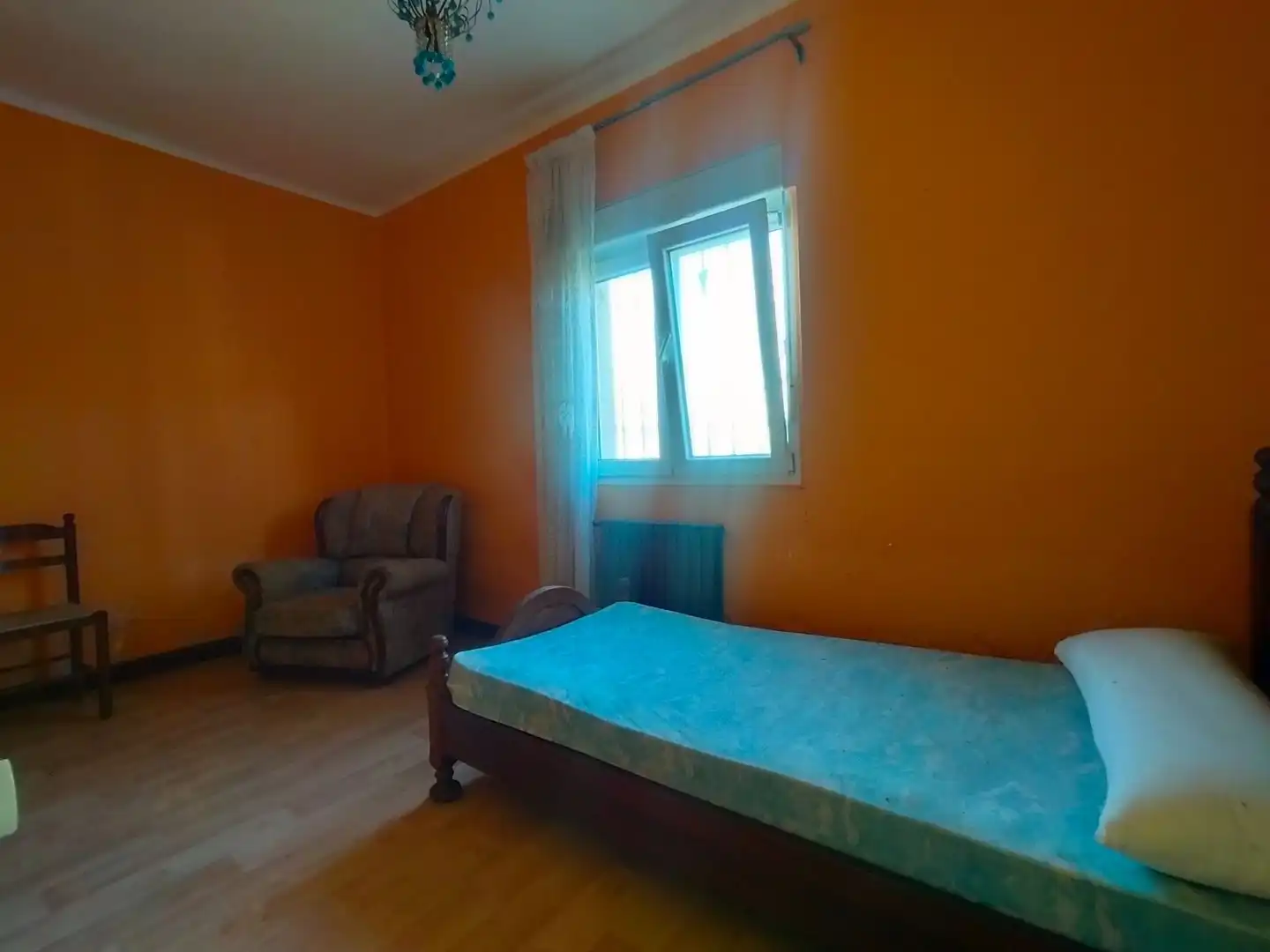 Habitación de Finca rústica en venta en Pravia con Terraza y Trastero