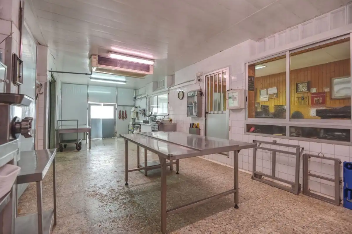 Cocina de Nave industrial en venta en Cambre 