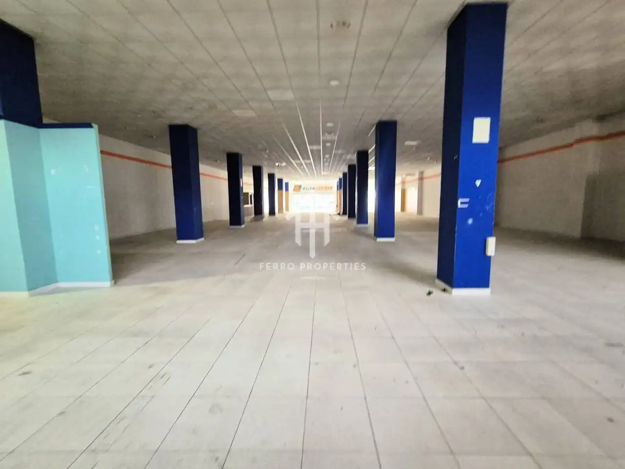 Locale commerciale in affitto a Avenida Andalucía, imagen 4