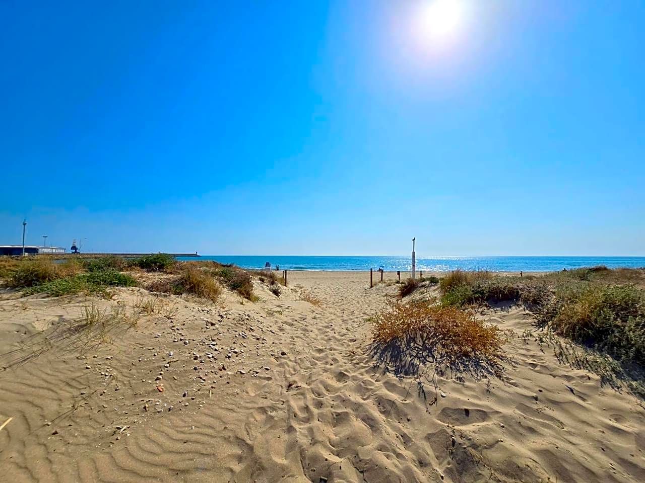 Exterior view of Apartment to rent in Gandia  with Air Conditioner, Terrace and Furnished