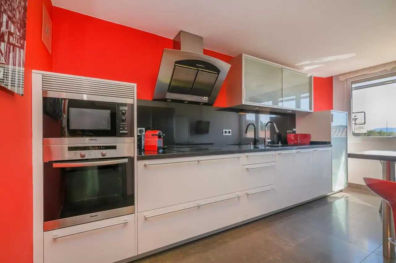 Cuina de Casa o xalet en venda en Sant Joan de Vilatorrada amb Calefacció, Parquet i Terrassa