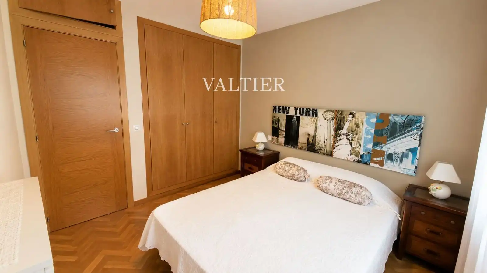 Bedroom of Flat for rent in Madrid  with Air Conditioner, Terrace and Furnished
