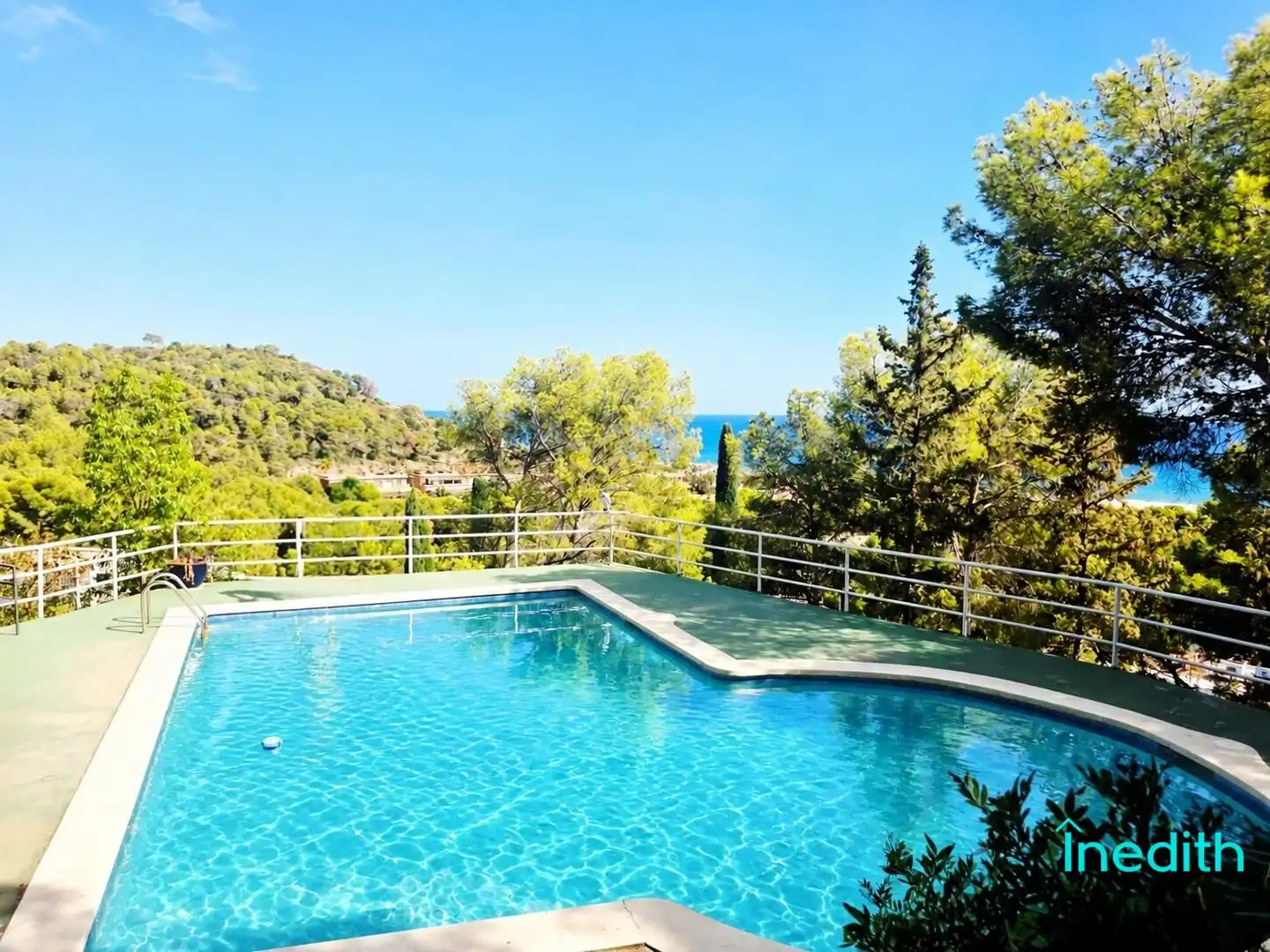 Casa amb terrassa en venda a Les Botigues de Sitges, imagen 34