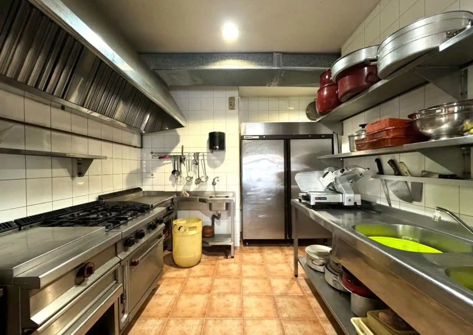 Local comercial en venda a Los Corrales de Buelna - MENENDEZ PELAYO 6, imagen 39