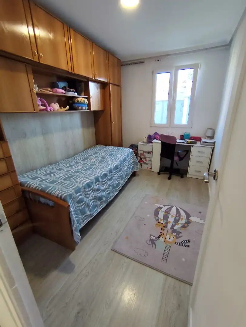 Habitación de Piso en venta en Valencia con Aire acondicionado, Amueblado y Horno