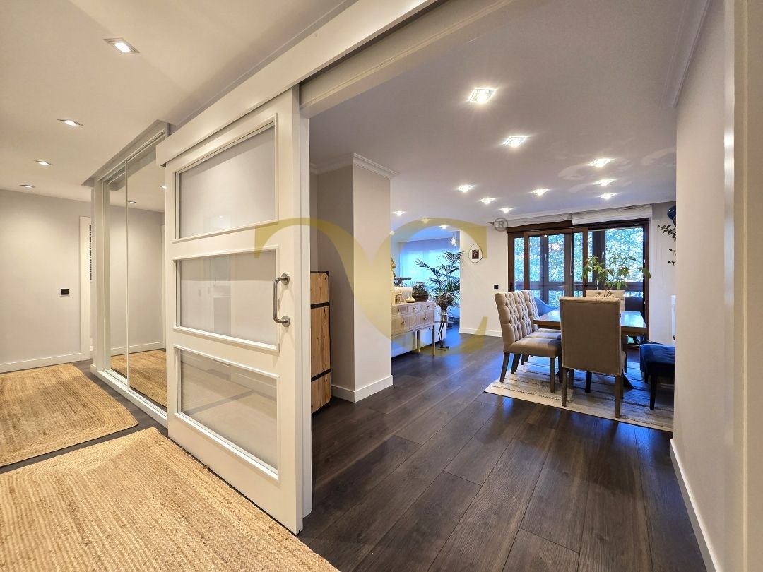 Pis en venda a Paseo Begoña, Barrio del Centro