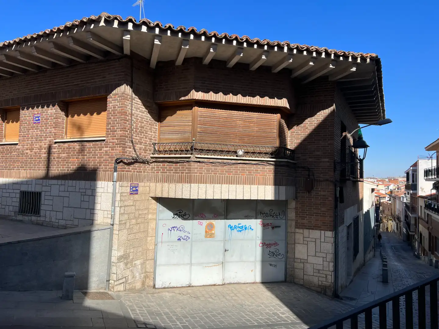 Vista exterior de Casa o xalet en venda en Arganda del Rey amb Jardí privat, Terrassa i Traster
