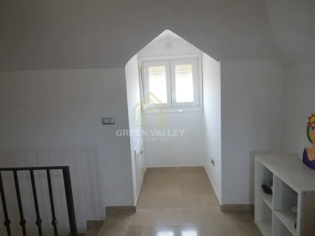 Casa aparellada en venda a Avenida de la Hacienda, imagen 34