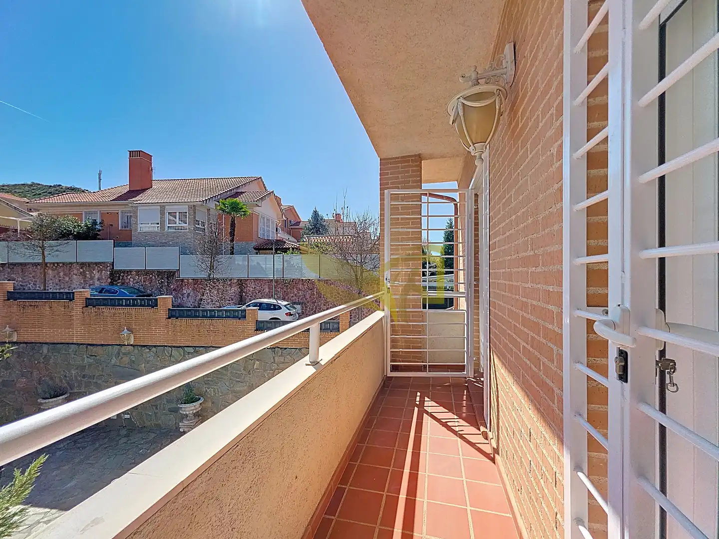 Terraza de Casa adosada en venta en Aranjuez con Aire acondicionado, Calefacción y Jardín privado