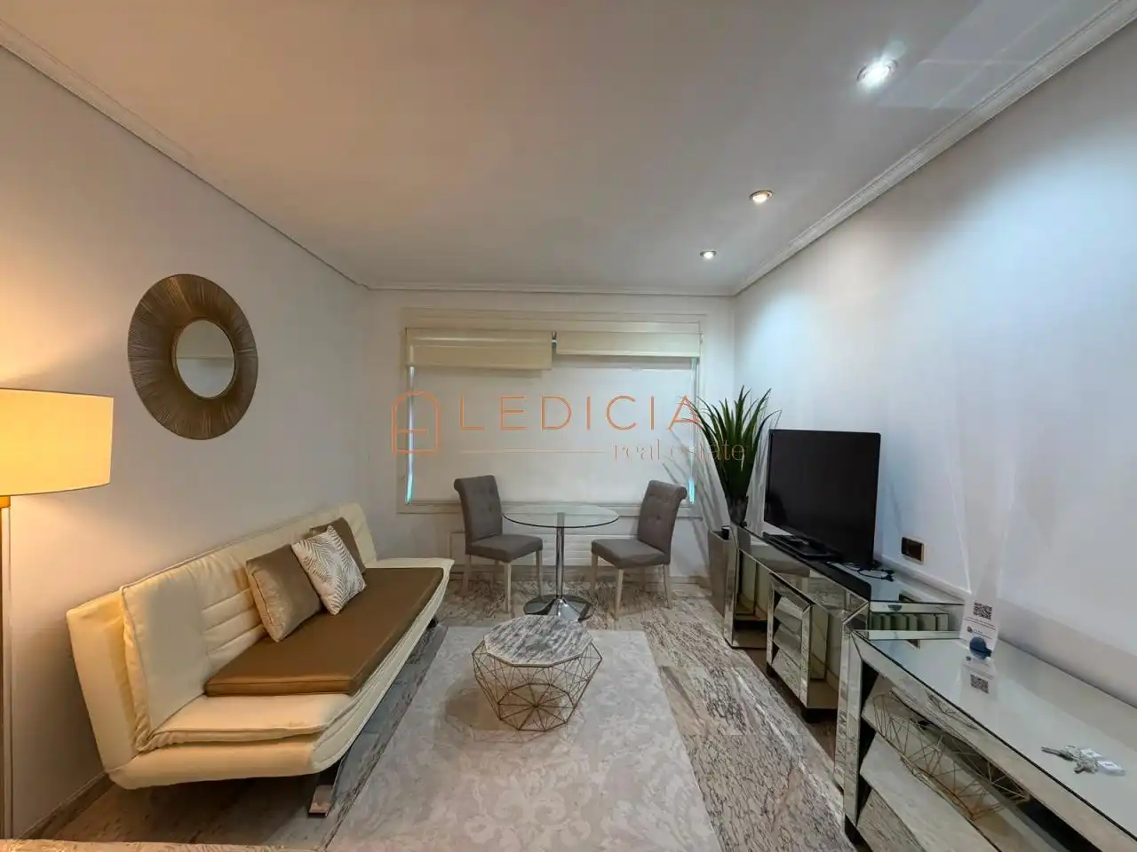 Sala de estar de Estudio de alquiler en Vigo  con Calefacción y Amueblado