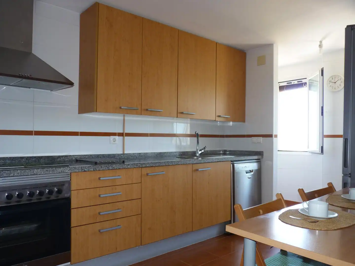 Küche von Maisonette zum Verkauf in Vélez-Málaga mit Klimaanlage, Heizung und Privatgarten