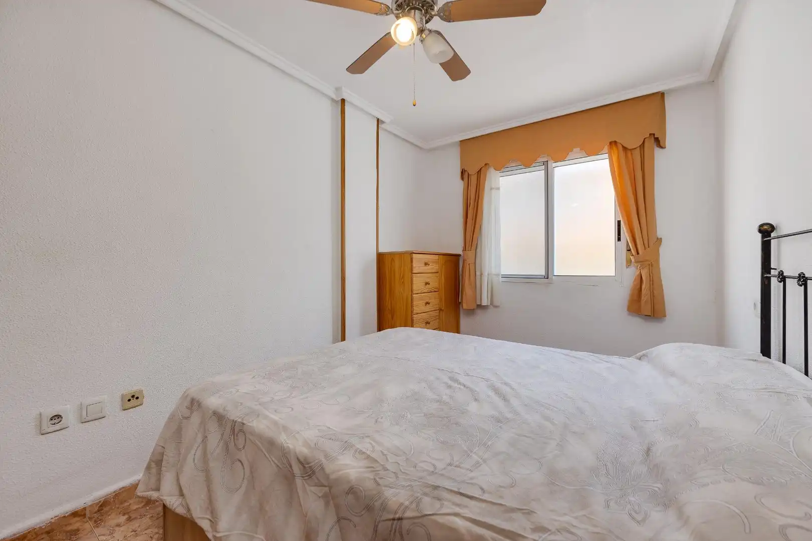 Apartamento con ascensor en venta en Calle RAMON GALLUD, imagen 16