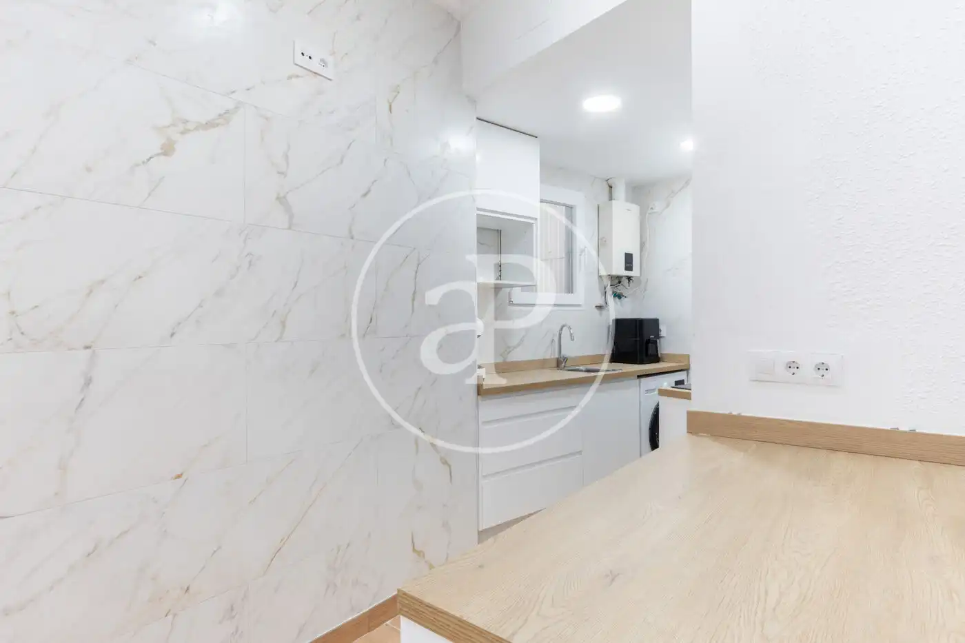 Kitchen of Flat for rent in Valencia  with Air Conditioner, Heating and Furnished