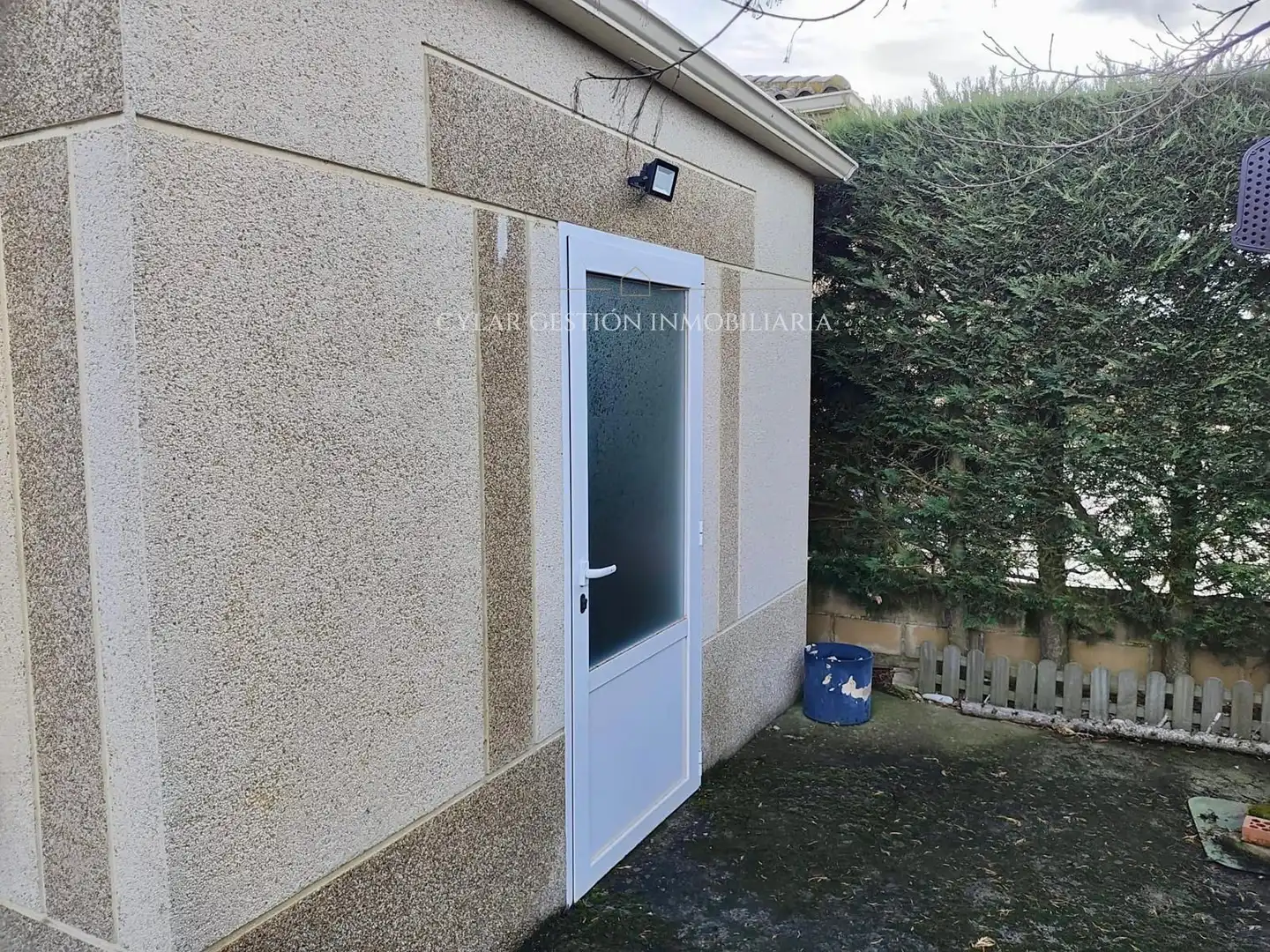 Vista exterior de Casa o chalet en venta en San Cristóbal de la Cuesta con Calefacción, Parquet y Terraza
