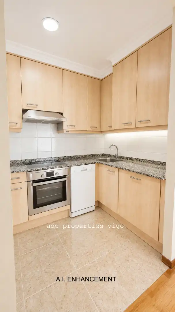 Kitchen of Flat for sale in Vigo   with Heating and Furnished