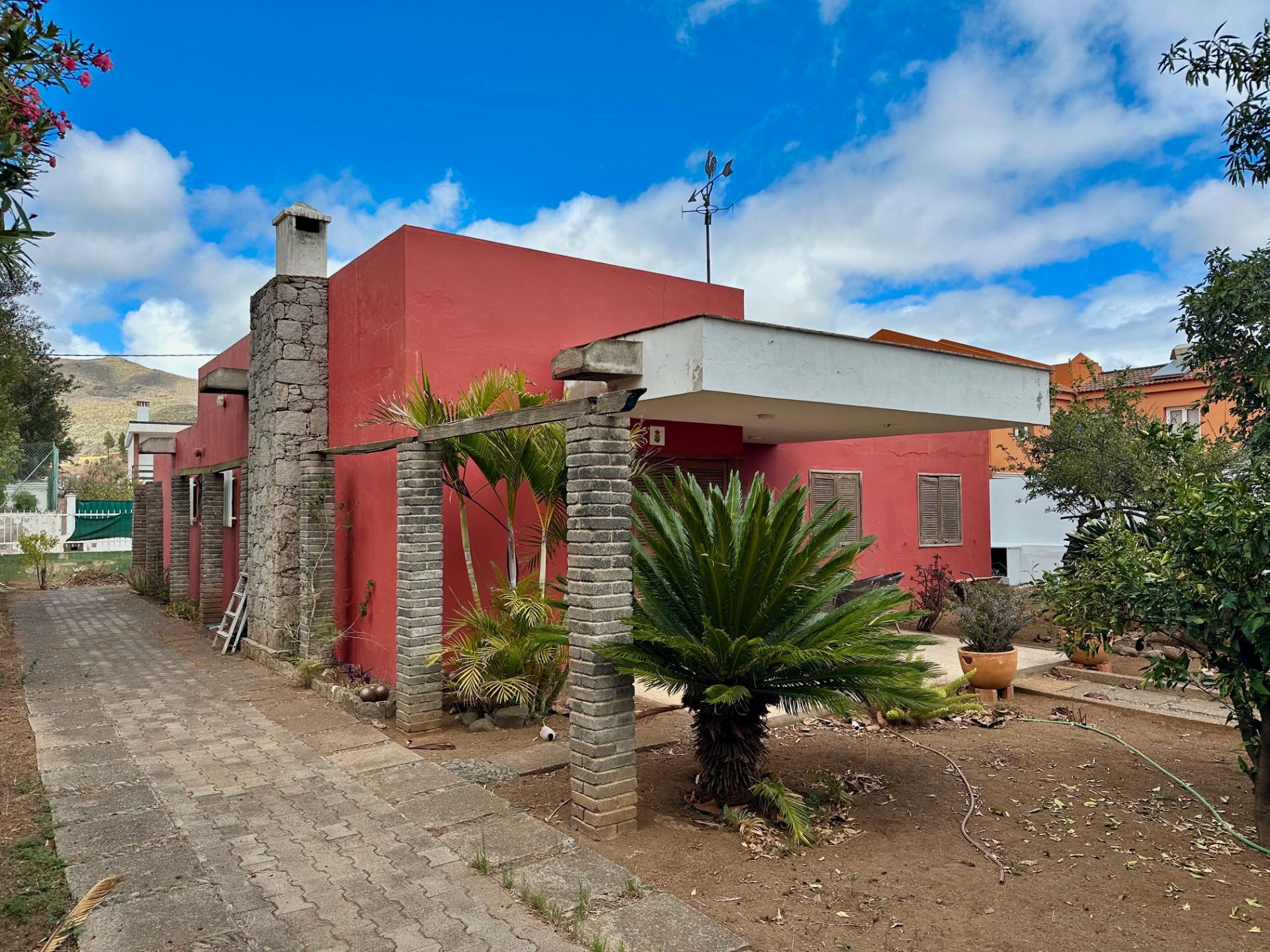 Exterior view of House or chalet for sale in Valsequillo de Gran Canaria  with Private garden, Terrace and Community pool