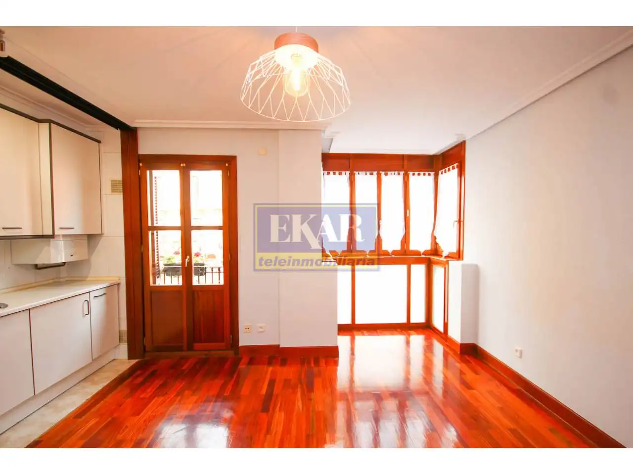 Piso en venta en Calle Santiago, Centro - Mendibil - Santiago