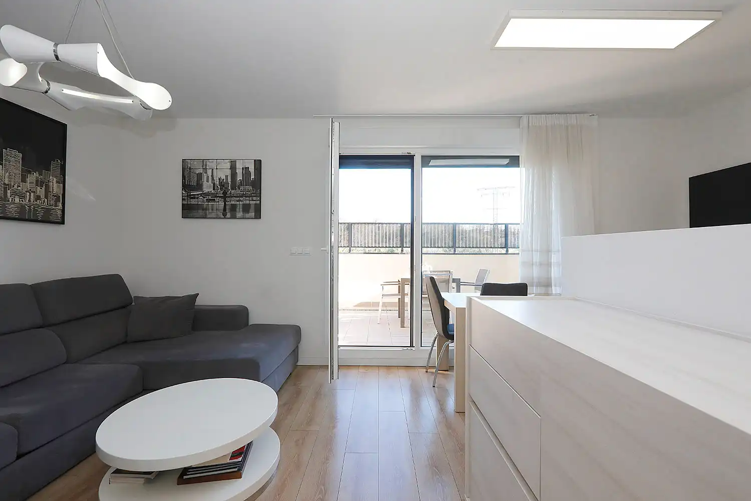 Dormitori de Dúplex en venda en Donostia - San Sebastián  amb Aire condicionat, Terrassa i Moblat