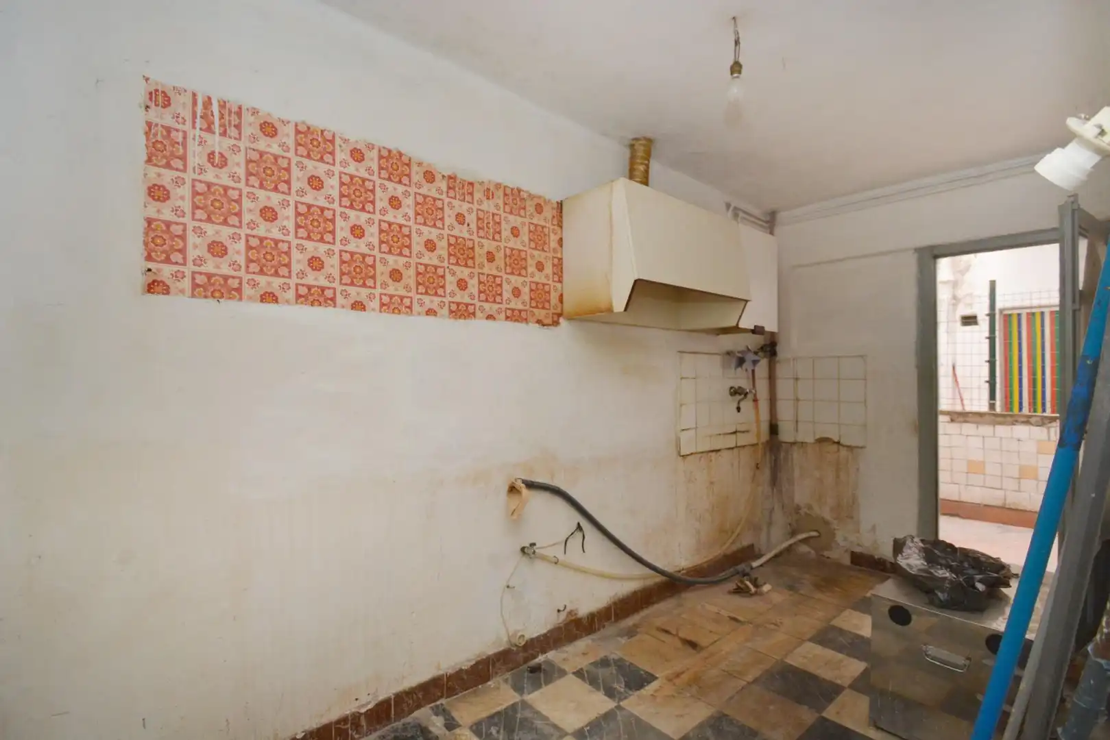 Küche von Wohnung zum Verkauf in  Zaragoza Capital mit Terrasse