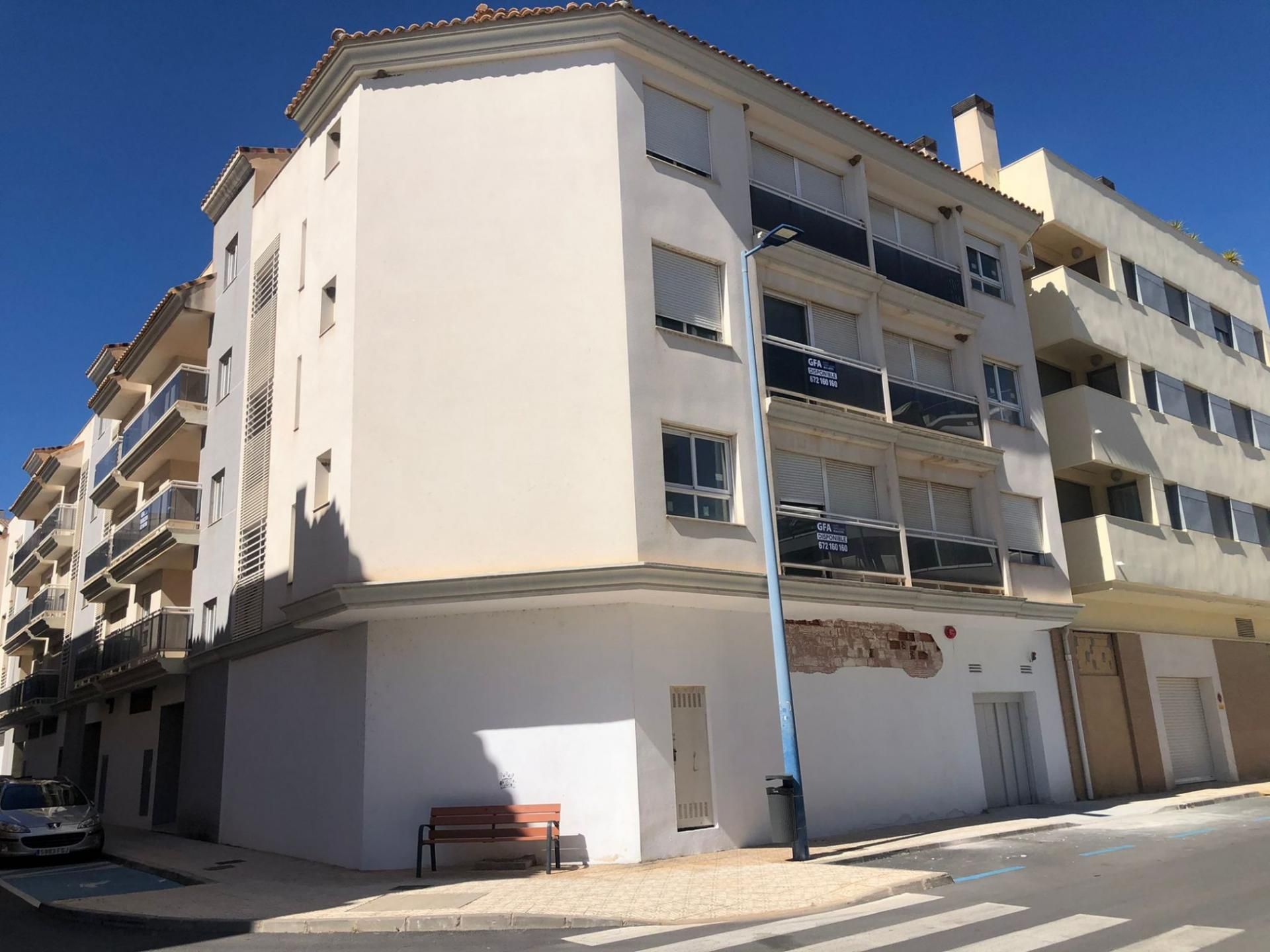 Exterior view of Flat for sale in Peñíscola / Peníscola  with Storage room and Alarm