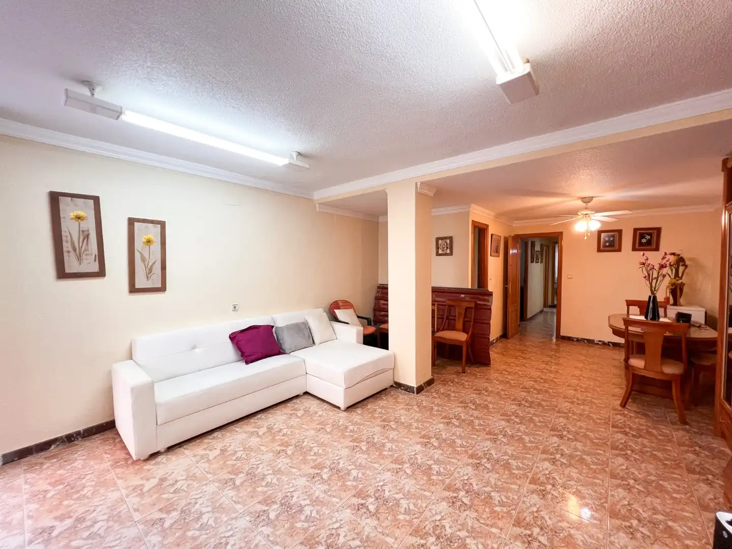 Ground floor for sale in Guardamar Playa