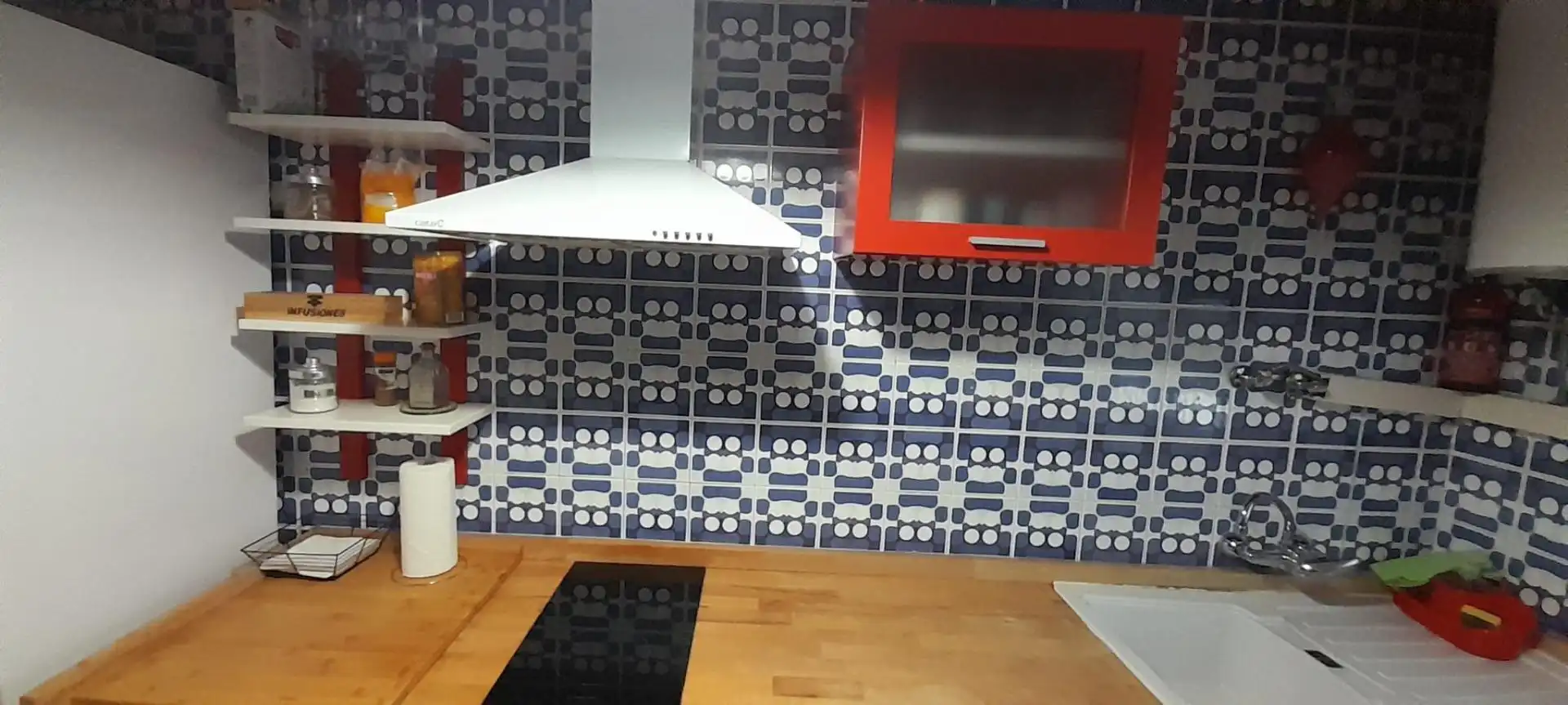 Cuina de Pis en venda en Córdoba amb Aire condicionat i Balcó
