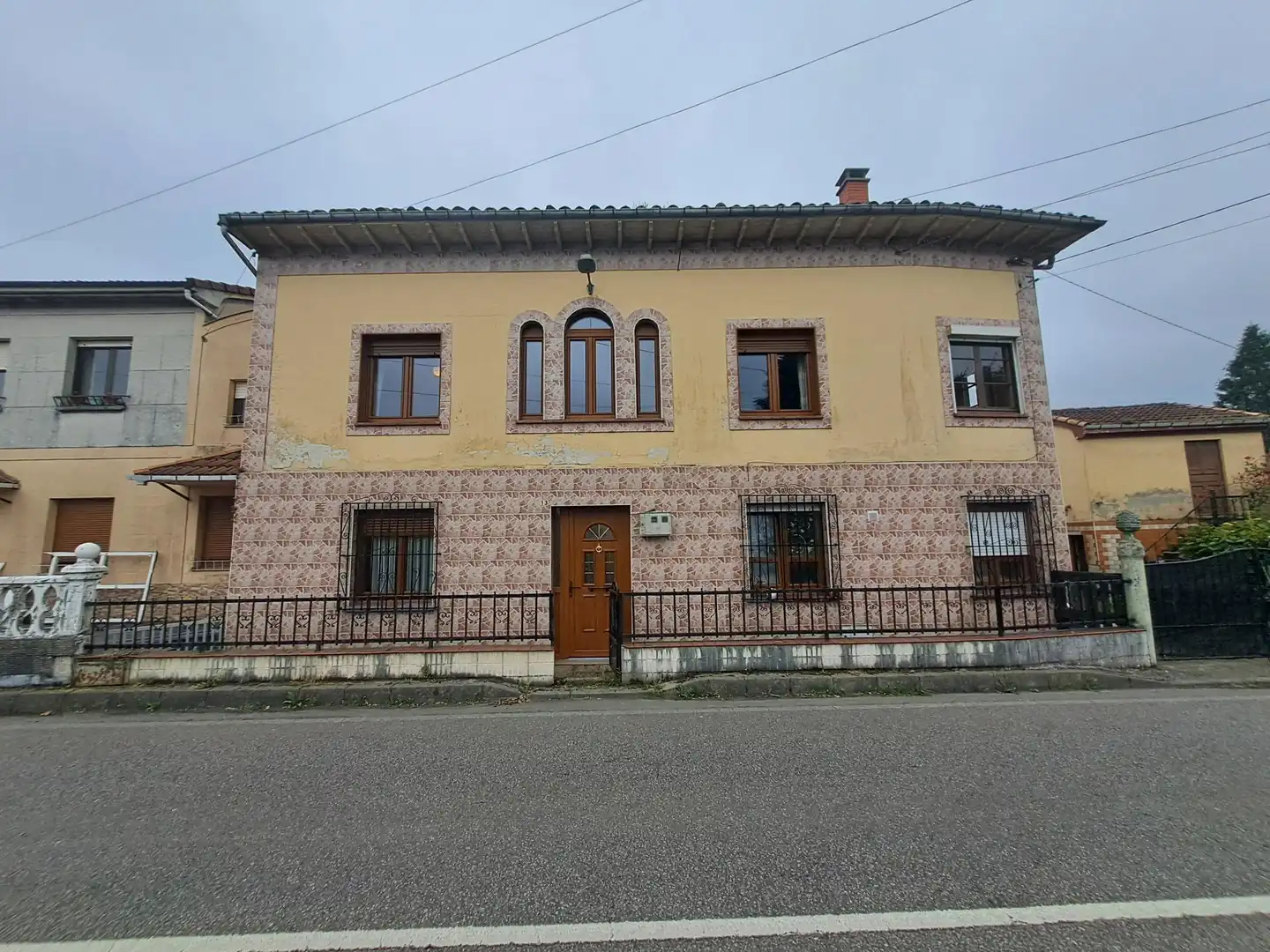 Vista exterior de Finca rústica en venta en Siero con Calefacción, Jardín privado y Trastero