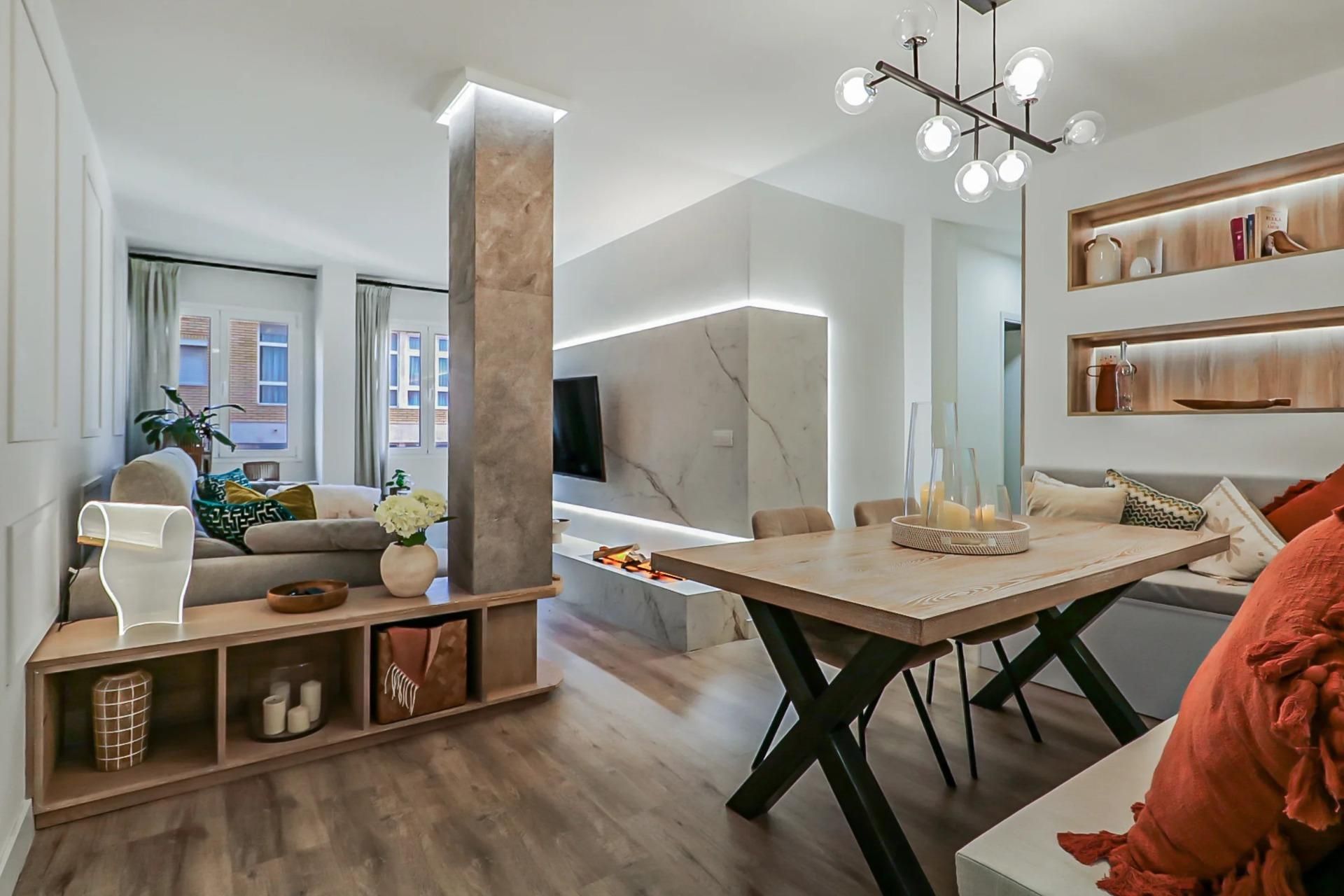 Sala d'estar de Pis en venda en Las Palmas de Gran Canaria amb Moblat