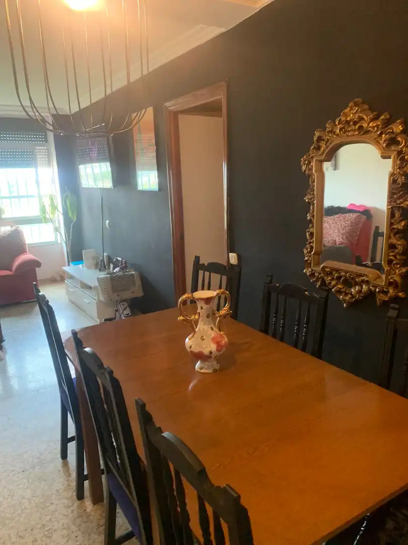 Dining room of Flat for sale in Sevilla  with Air Conditioner and Furnished