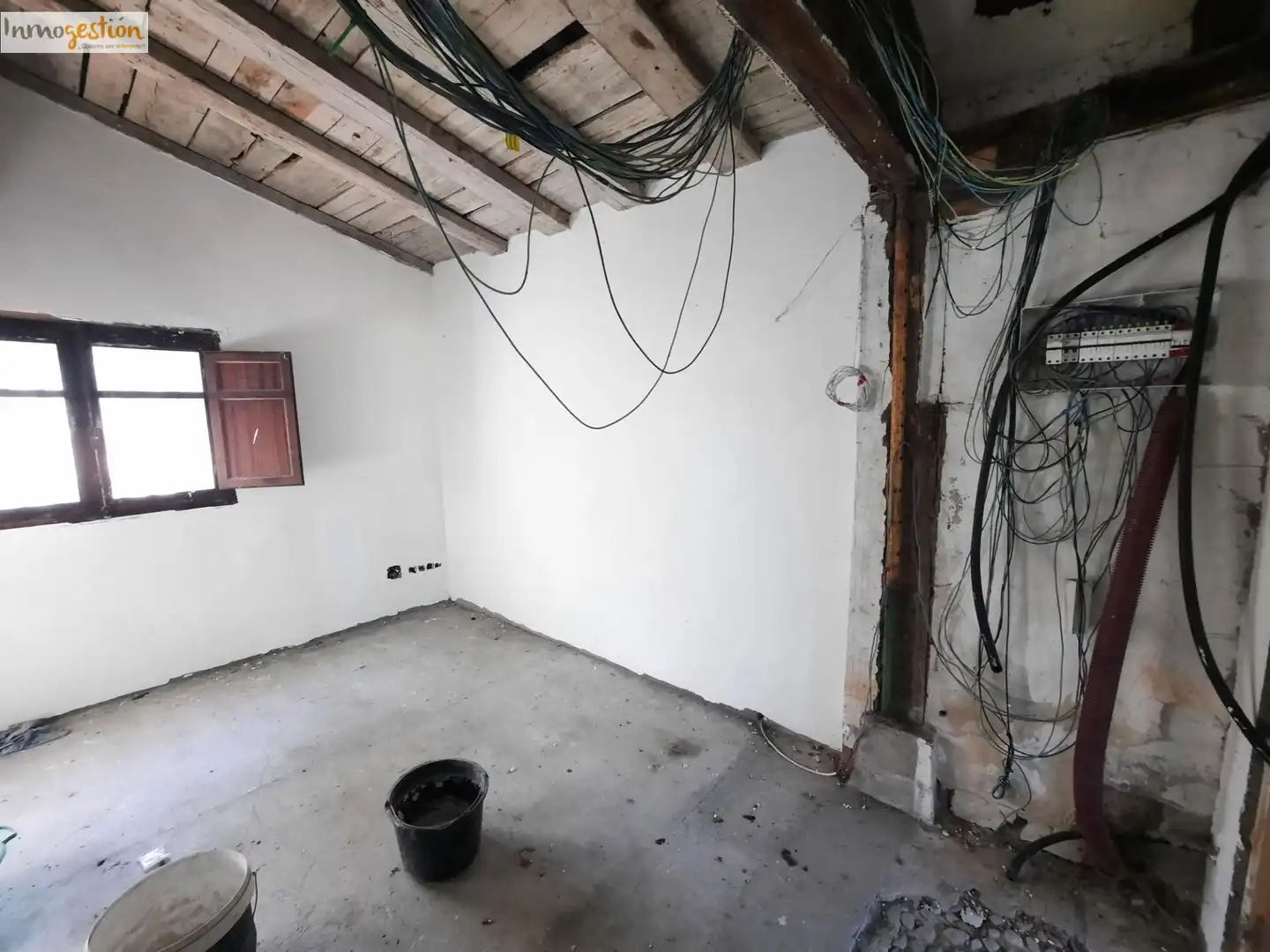 Houses for sale in Tudela de Duero  with Heating and Private garden