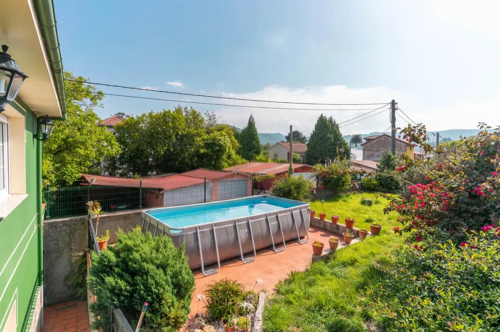 Piscina de Casa o xalet en venda en Muros de Nalón amb Calefacció, Jardí privat i Terrassa