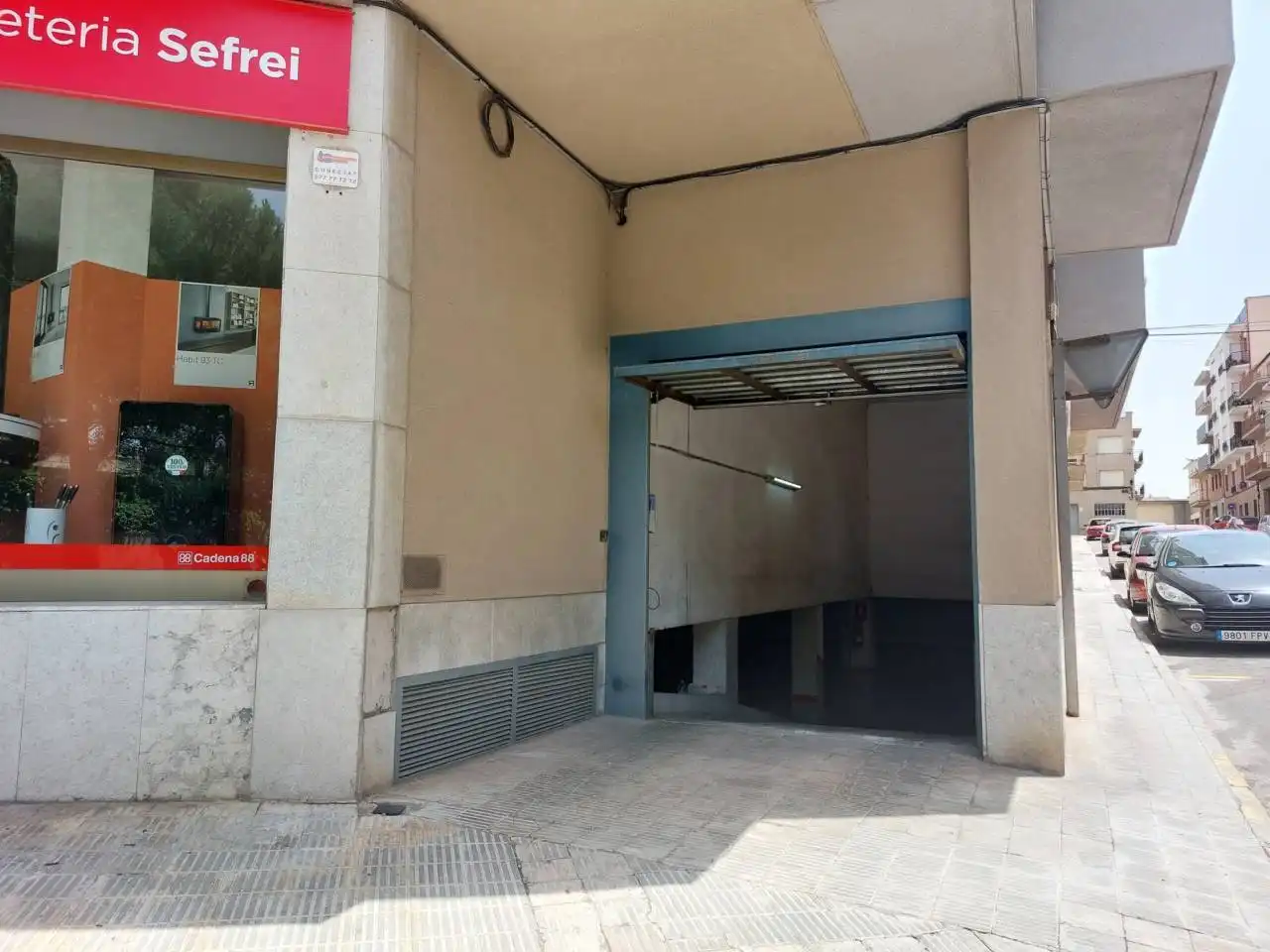 Parking for sale in El Poble Sec, imagen 2