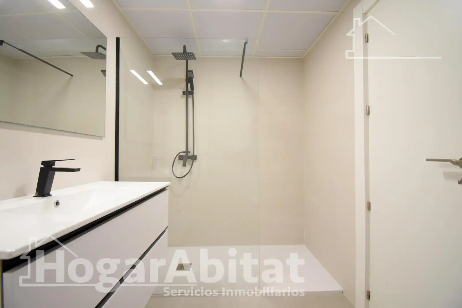 Badezimmer von Dachboden zum Verkauf in Dénia mit Terrasse, Alarm und Gemeinschaftspool