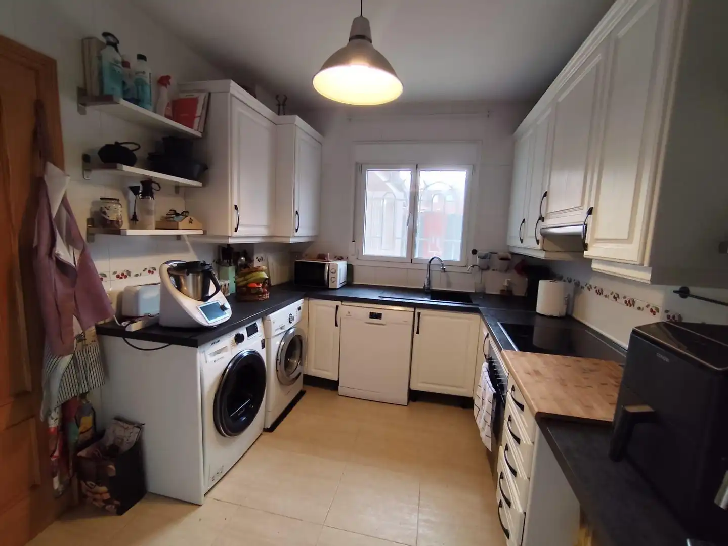 Kitchen of Detached homes for sale in Pioz  with Private garden