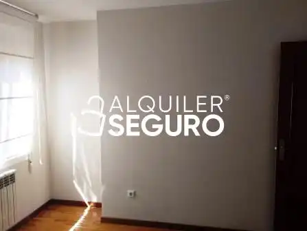 Bedroom of Flat for rent in Valladolid  with Heating, Terrace and Swimming Pool