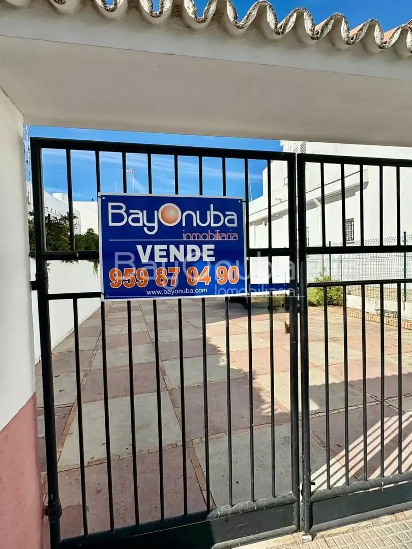 Vista exterior de Casa o chalet en venta en Punta Umbría