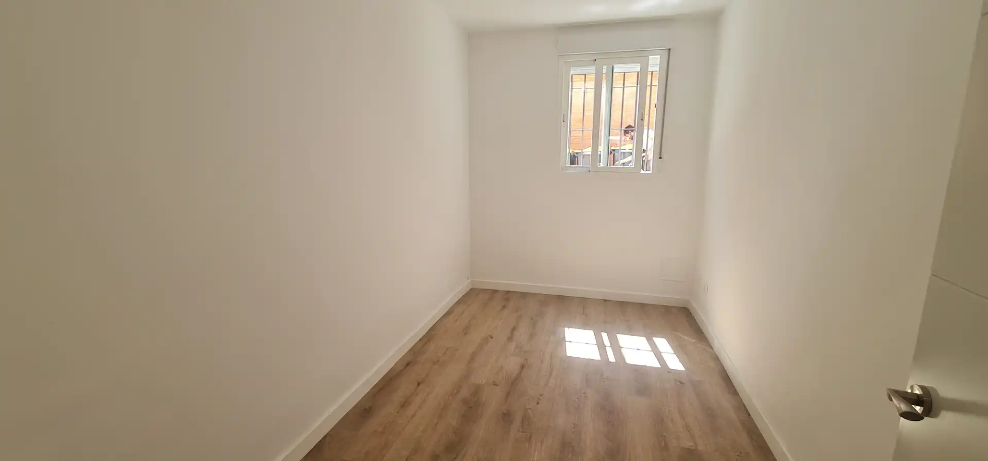 Bedroom of Flat for sale in Madrid  with Air Conditioner and Heating