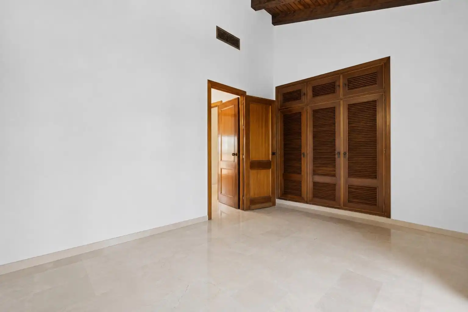 Detached house with terrace for sale in San Pablo - Santa Justa, imagen 46