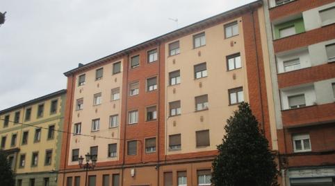 Foto 2 de Piso en venta en Fozaneldi - Tenderina, Oviedo